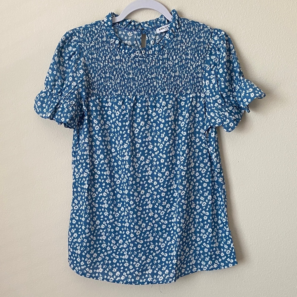 Chic Blue Floral Blouse with White Accents
